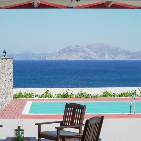 Anefanti Villas Ágios Kírykos Екстериор снимка