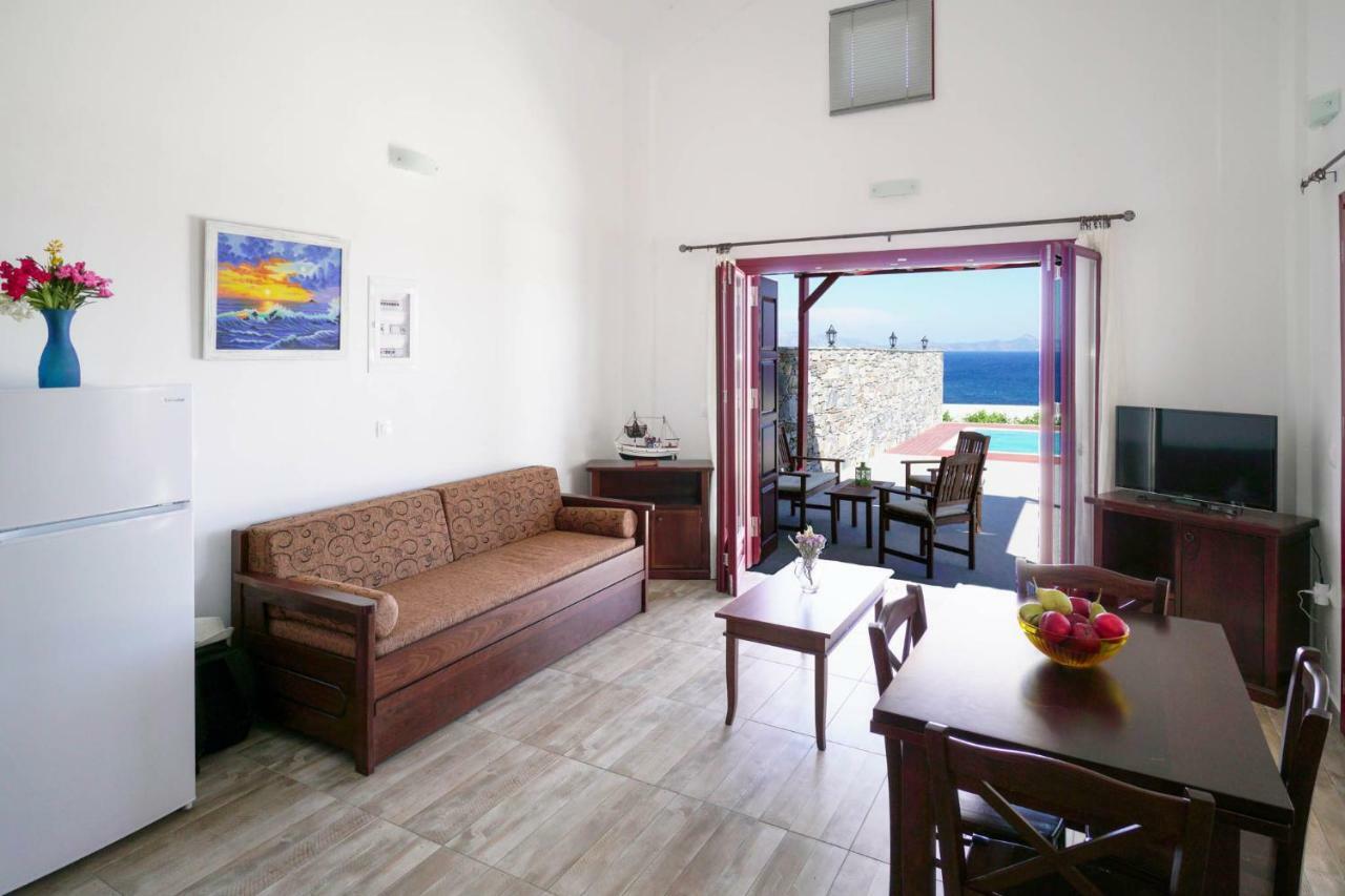 Anefanti Villas Ágios Kírykos Екстериор снимка